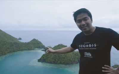 Mencari Cinta ke Ujung Timur Indonesia di Danau Cantik Berbentuh Hati