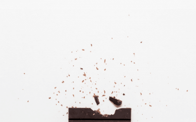 Gak Makan Cokelat Karena Takut Jerawat? Rugi Dong!