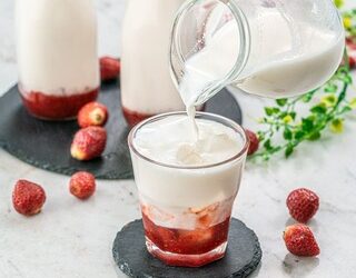 Resep Korean Strawberry Milk Tanpa Susu Tetap Creamy