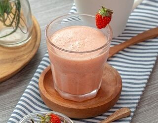 Resep Strawberry Smoothies Tanpa Susu