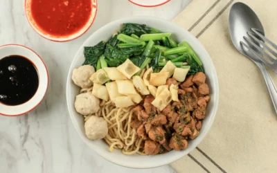 Pecinta Mie Wajib Tahu Perbedaan Bakmi dan Mie Ayam Ini