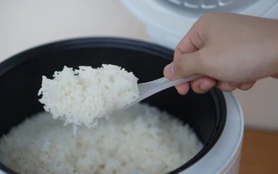 Penyebab Nasi Bau dan Berair di Magic Com, Ini Cara Mencegahnya!