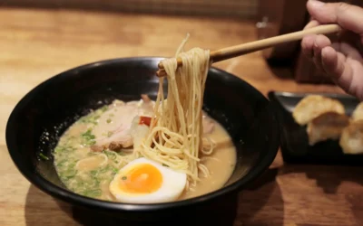 Rahasia Kuah Ramen Creamy Gurih ala Resto, Bukan Cuma Susu!